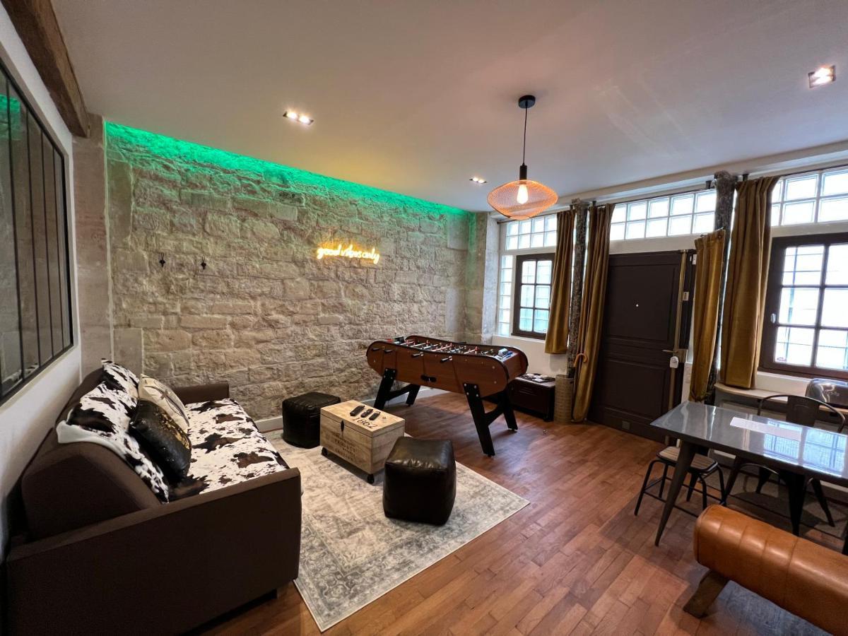 Good Vibes Luxurious Loft In Paris 11Th, With Ac & Table Football Bagian luar foto