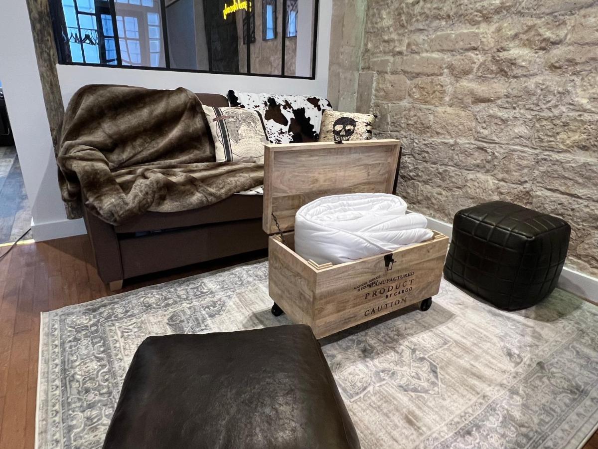 Good Vibes Luxurious Loft In Paris 11Th, With Ac & Table Football Bagian luar foto
