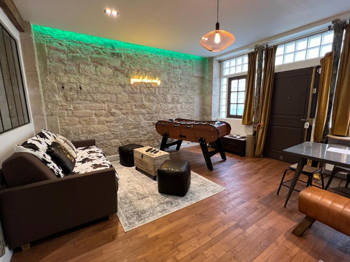 Good Vibes Luxurious Loft In Paris 11Th, With Ac & Table Football Bagian luar foto